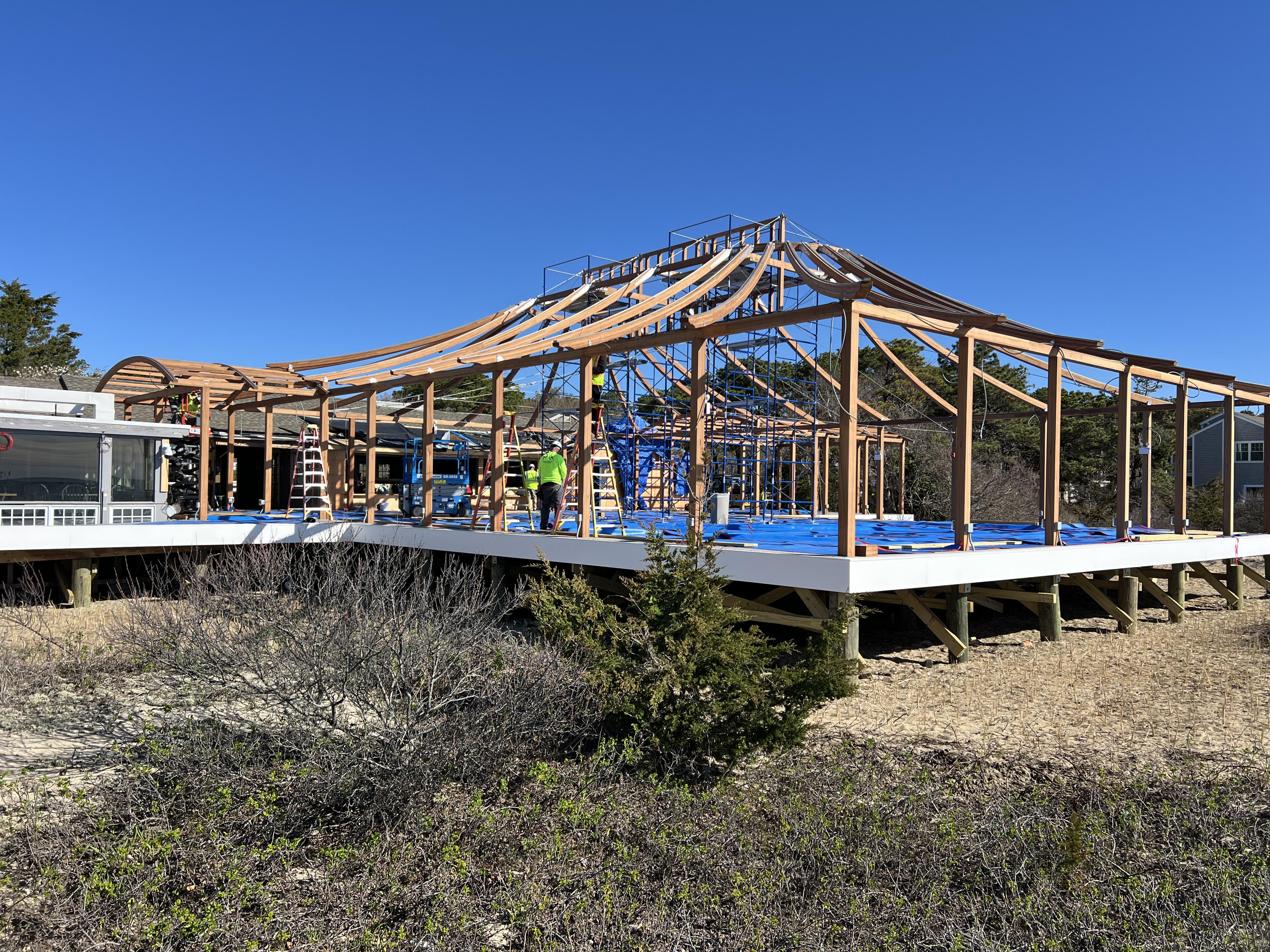Poppy Inn Gets a Lift